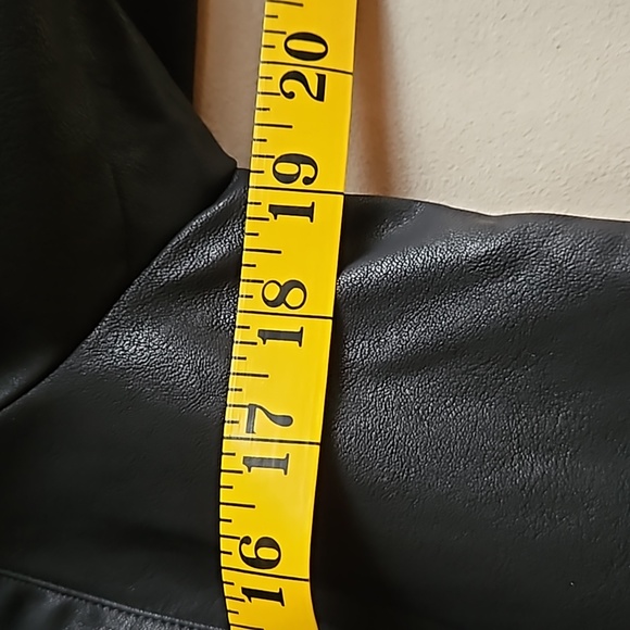 Vintage Havana black faux leather jacket with a sweatshirt insert hood - Picture 4 of 8